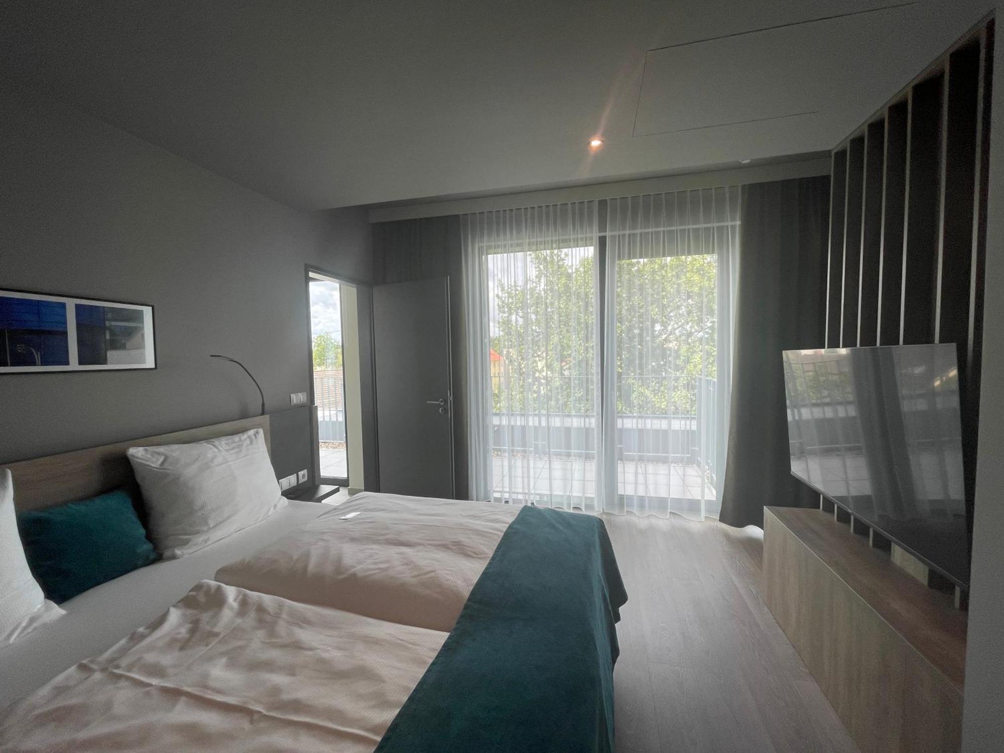 H24 Stadthotel Bernau Bernau bei Berlin Exteriör bild